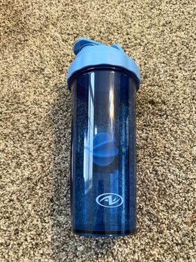 Athletic Works Blue 24 oz Protein Drink Shaker Bottle BPA-Free, Leak-Proof Lid